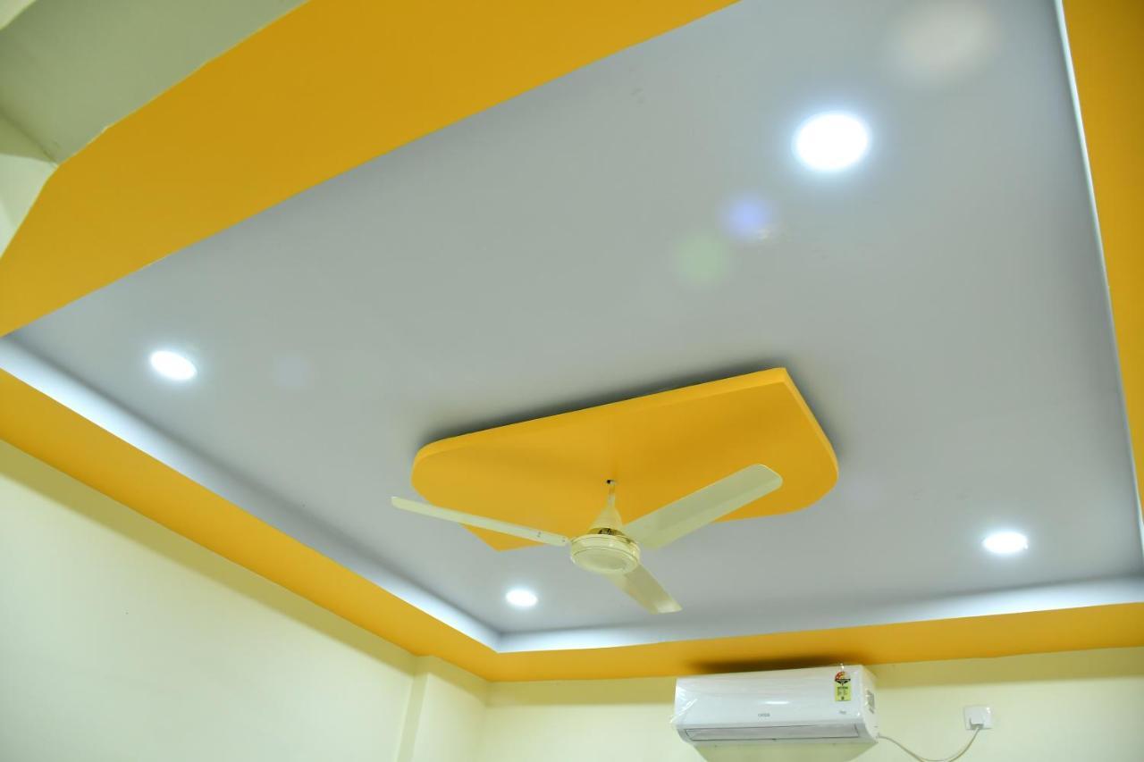 Hotel Kalika Residency Akalkot Exterior photo
