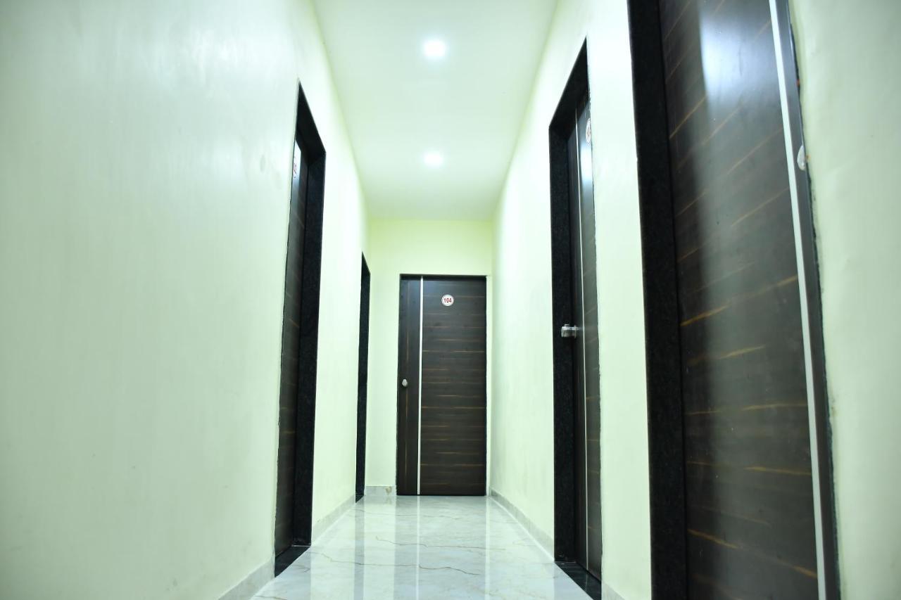 Hotel Kalika Residency Akalkot Exterior photo